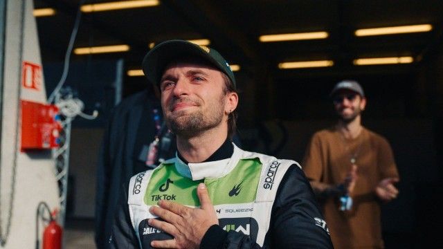Squeezie: Thanks Internet - Season 1 - Episode 4