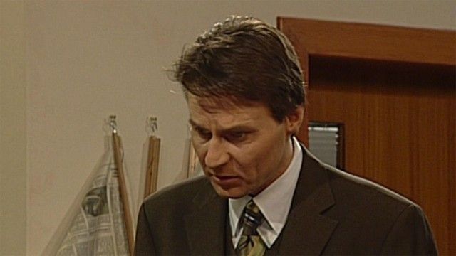 Good times, bad times - Season 2002 - Episode 2622