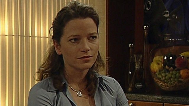 Good times, bad times - Season 2003 - Episode 2650