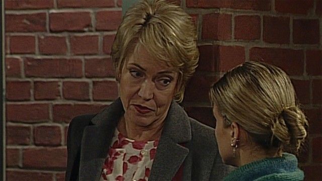 Good times, bad times - Season 2003 - Episode 2654