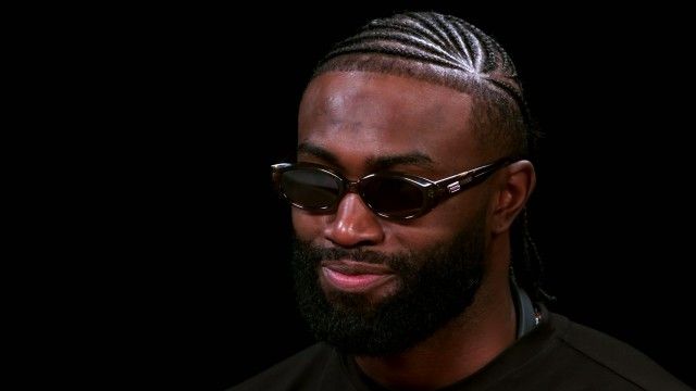 Jaylen Brown Goes Killer Whale Mode While Eating Spicy Wings