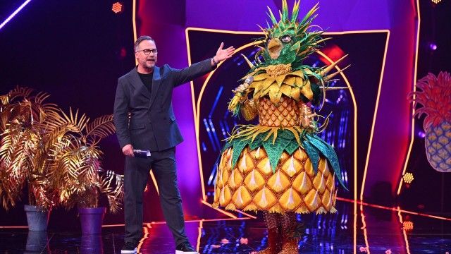 The Masked Singer (DE) - Season 11 - Episode 1