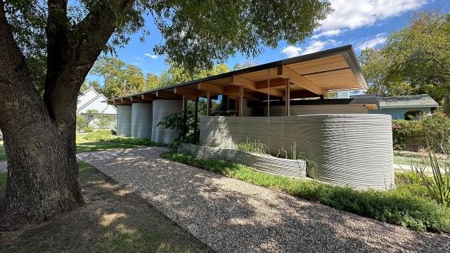 3D Printed Homes, Square Bow