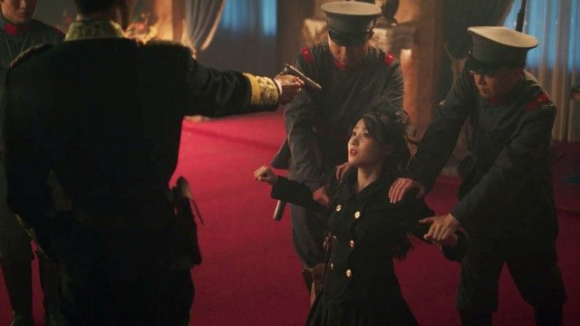 Qin Xiao Yi in Real Life