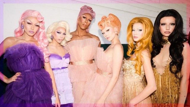 Drag Edition! The models show their most dazzling side