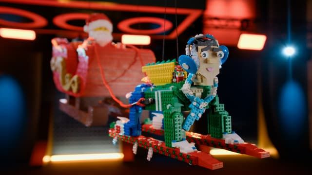 Celebrity Holiday Bricktacular: Reindeer Replacement