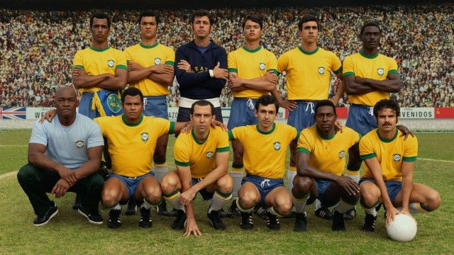 Play for Us, Pelé