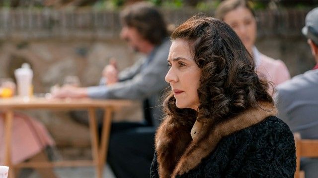 Dreams of Freedom (Sueños de libertad) - Season 2 - Episode 64