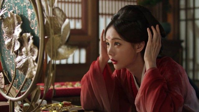 Becoming the Female Lead