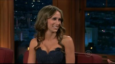 Jennifer Love Hewitt, Ken Tucker, Arctic Monkeys