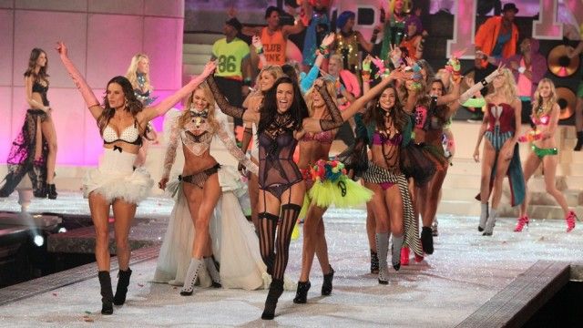 Victoria's Secret Fashion Show 2011