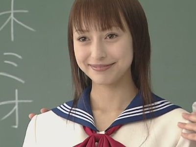 Minako's Rival, Kuroki Mio, is a Transfer Student?