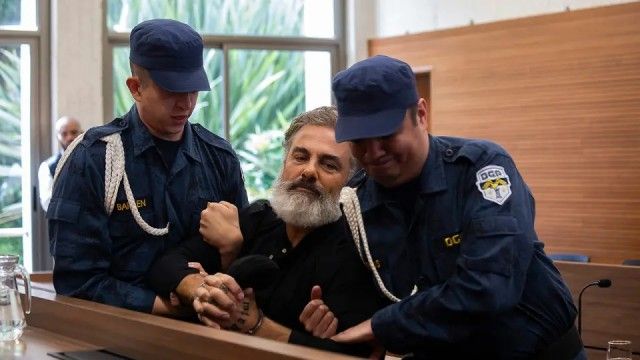 Mike es condenado a 20 años de prisión sin medida de excarcelación