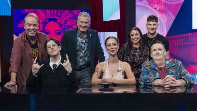 Grace Cummings, Michael Pynter, Chloe Petts & Pete Helliar
