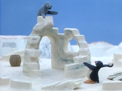 Pingu and the Snowball Fight