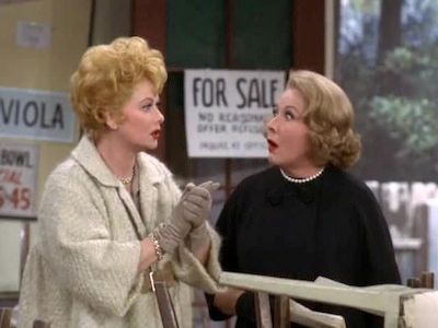 Lucy and Viv Open a Restaurant
