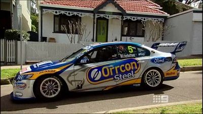 V8 Supercar on the Loose
