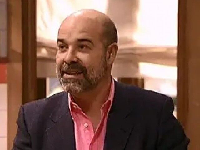 The Serrano - Season 5 - Episode 9