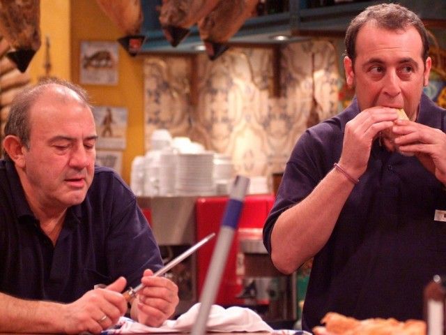 The Serrano - Season 6 - Episode 5