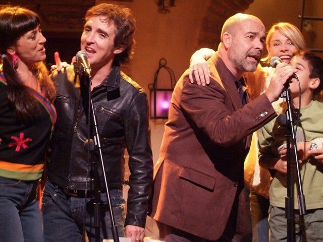 The Serrano - Season 6 - Episode 6