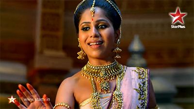 Kalyawan attacks Subhadra & Arjun