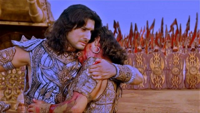 Karna stabs Abhimanyu to death