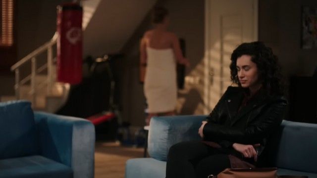 Waiting For The Sun - Season 1 - Episode 36