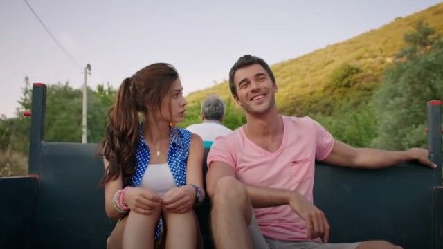 Butterflies (2015) - Season 1 - Episode 2