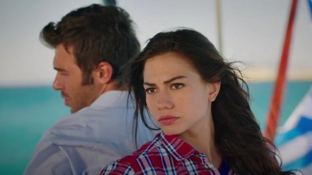Butterflies (2015) - Season 1 - Episode 3