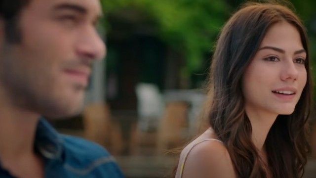 Butterflies (2015) - Season 1 - Episode 9