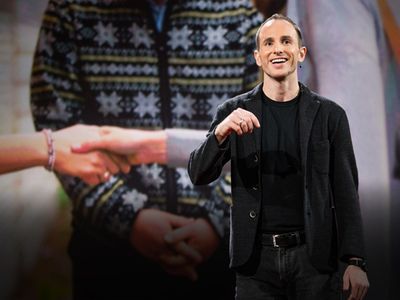 Joe Gebbia: How Airbnb Designs For Trust