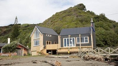 Kapiti Coast: Stilt House