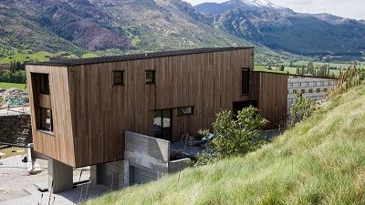 Queenstown: Modern Day Castle