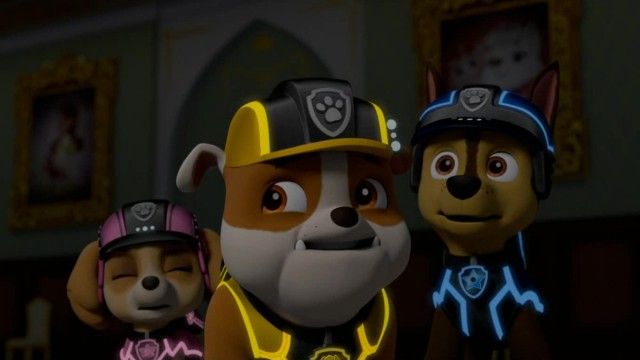 PAW Patrol - Royally Spooked! - Mission Paw Rescue Episode - PAW Patrol  Official & Friends! 