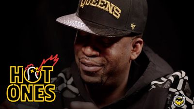 Tony Yayo Talks Shmoney Dance & Eminem's Taco Habit While Eating Spicy Chicken Wings
