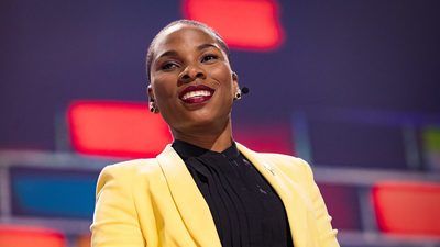 Luvvie Ajayi: Get comfortable with being uncomfortable