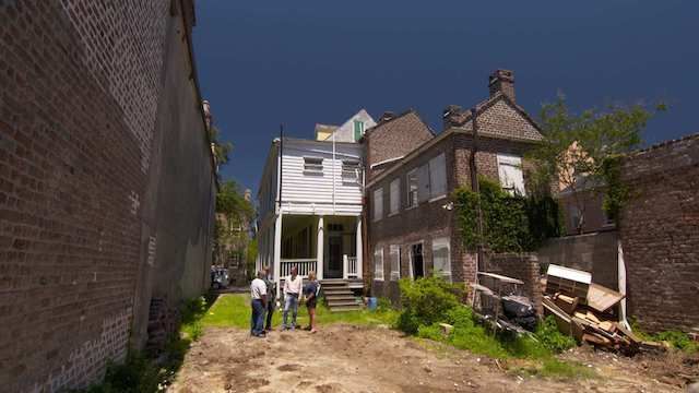 The Charleston Houses: Southern Charm