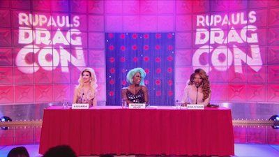 DragCon Panel Extravaganza