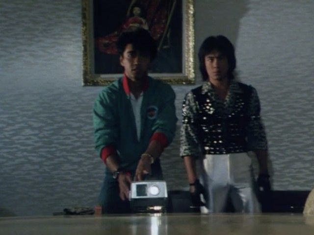 Teacher and Children Scream at Live Broadcast Panic