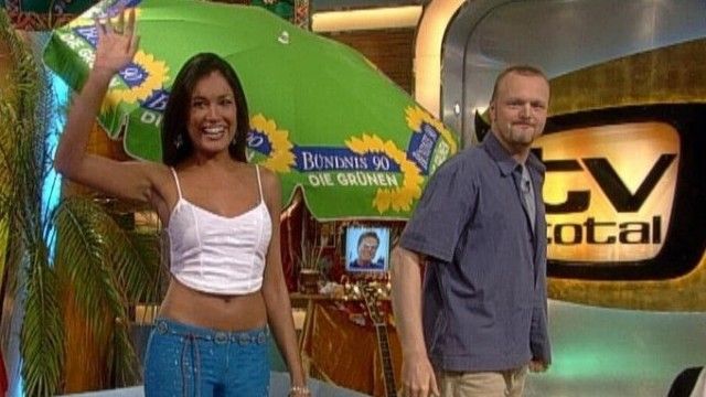TV Total - Season 2002 - Episode 121