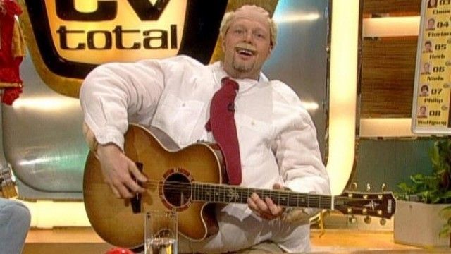 TV Total - Season 2002 - Episode 125