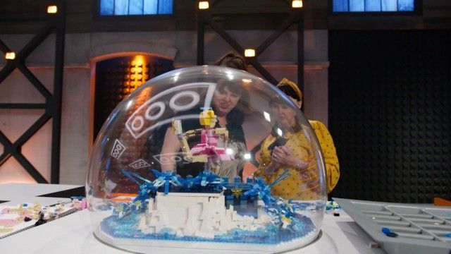 Snow Globe (Elimination)