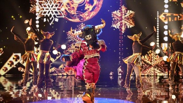The Masked Singer Christmas Singalong