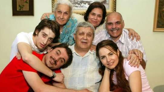 Genis Aile